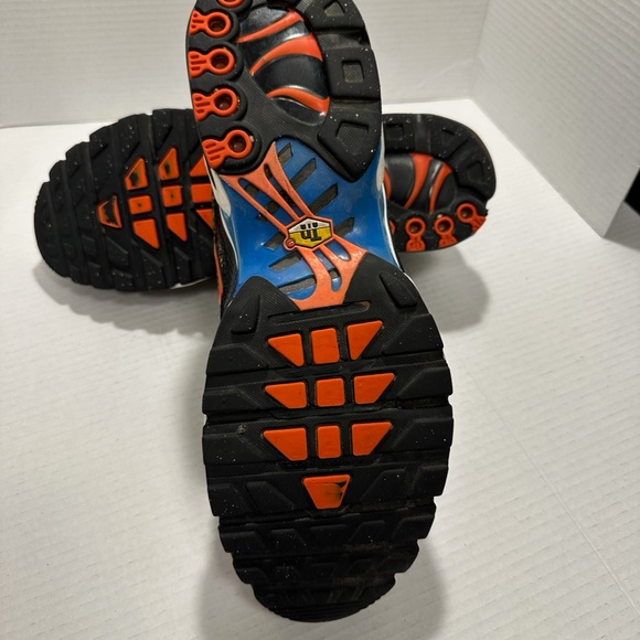 Nike Air Max Plus BRIXTON Graffiti Men's Limited Edition Runners Sneakers Jogger - Picture 6 of 6